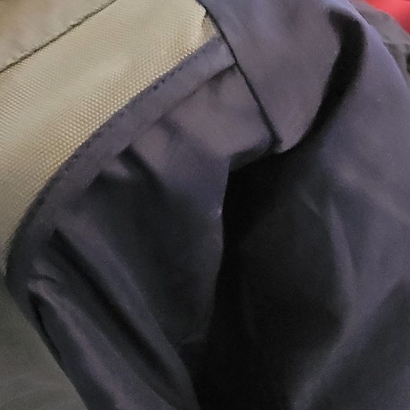 Stylish Gray Jacket - Picture 9 of 10